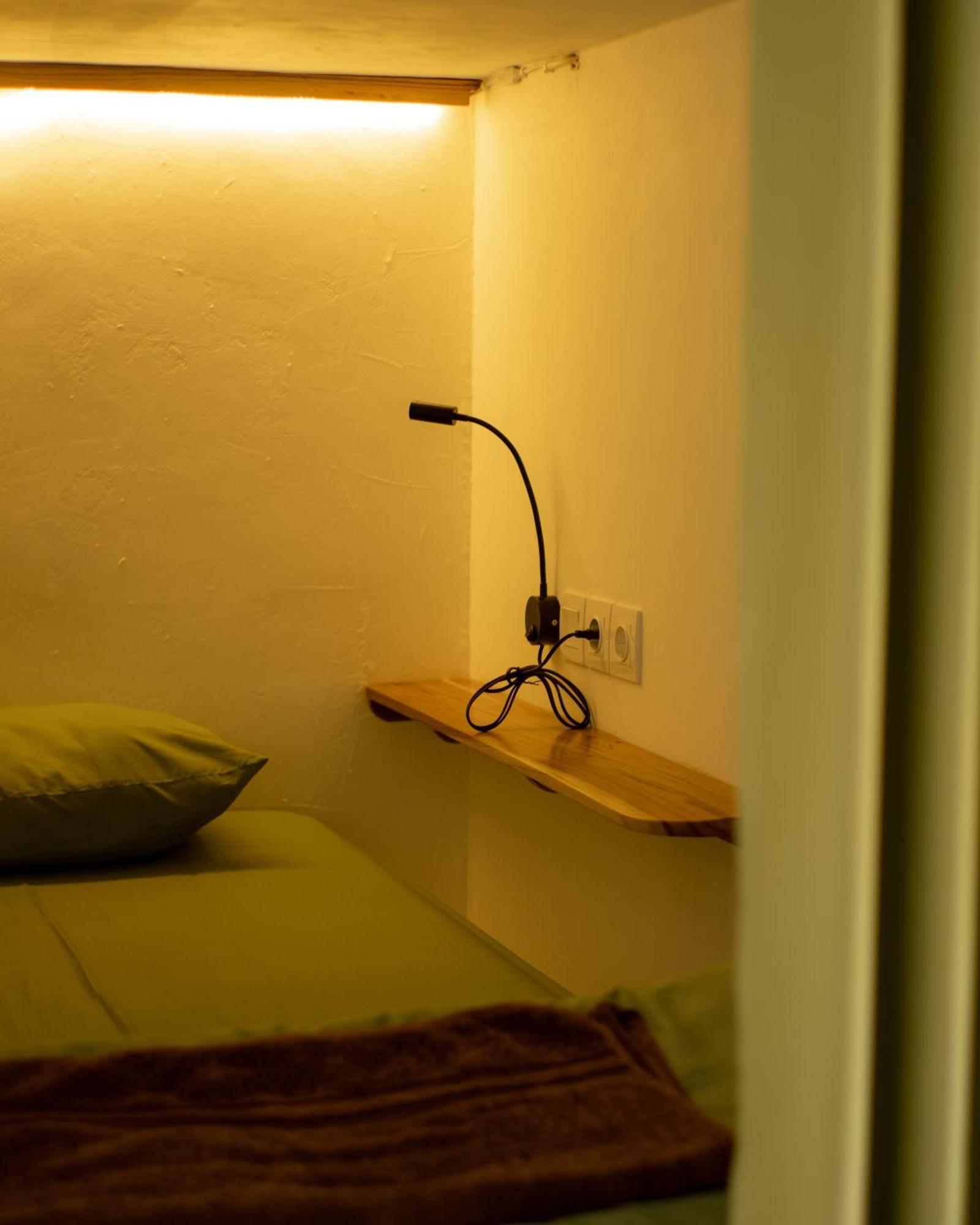 Lost Inn Kuta Capsule Hostel Εξωτερικό φωτογραφία
