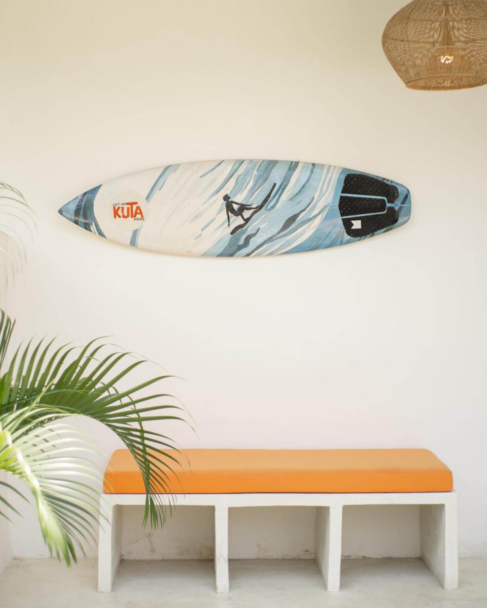 Lost Inn Kuta Capsule Hostel Εξωτερικό φωτογραφία