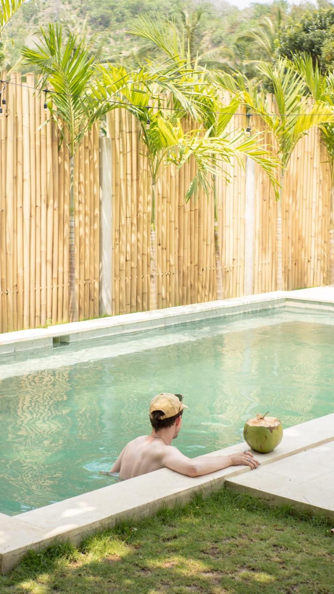 Lost Inn Kuta Capsule Hostel Εξωτερικό φωτογραφία